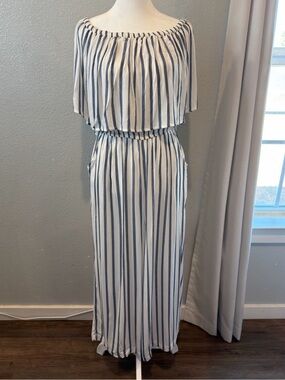 Mud Pie NWT striped off the shoulder romper - jumpsuit women's M